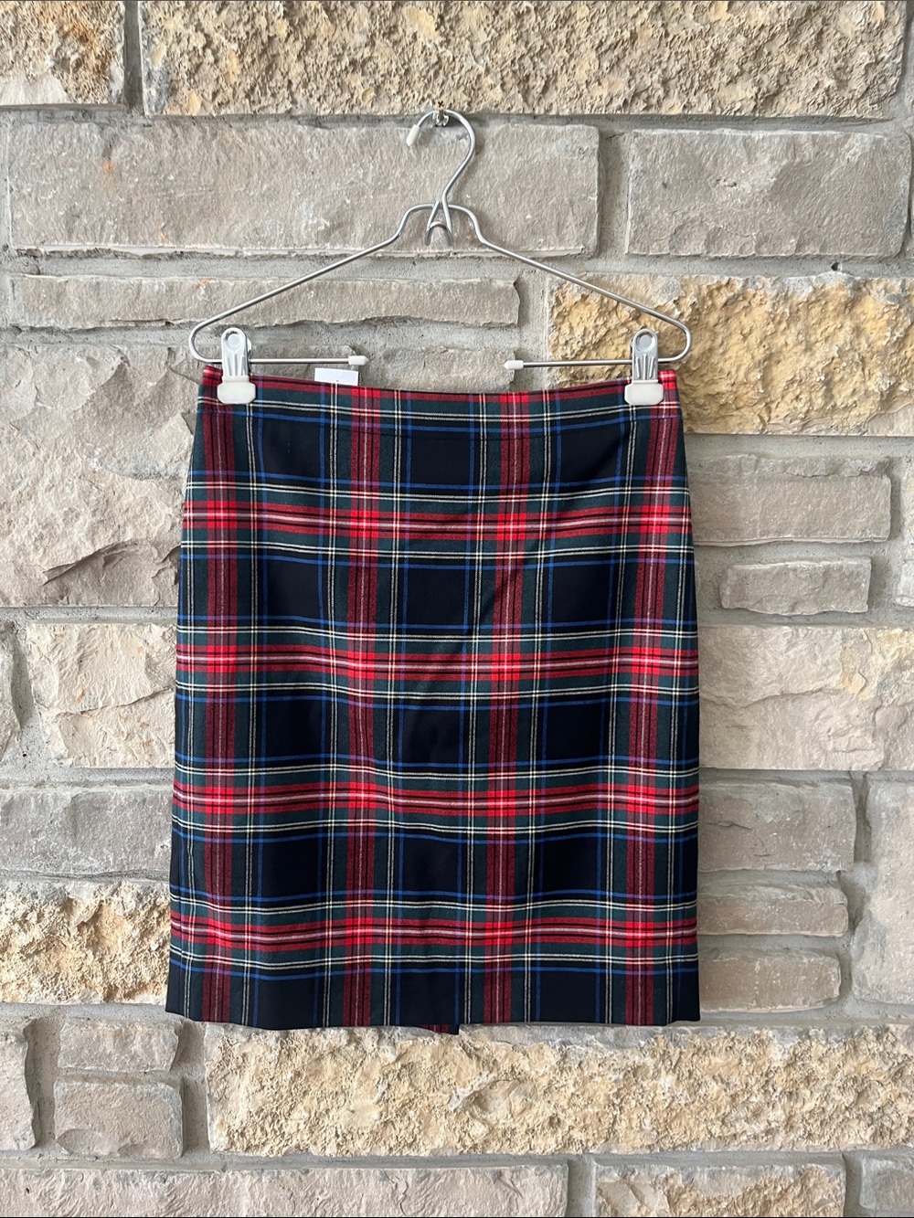 J. Crew The Pencil Skirt Christmas Red & Black Plaid Skirt Size 4